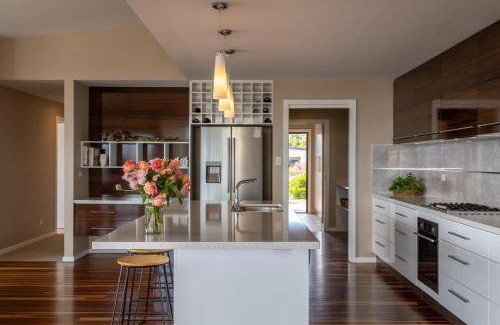 Riverside House | 100 m² House ∙ 3 bedrooms ∙ 6 guests