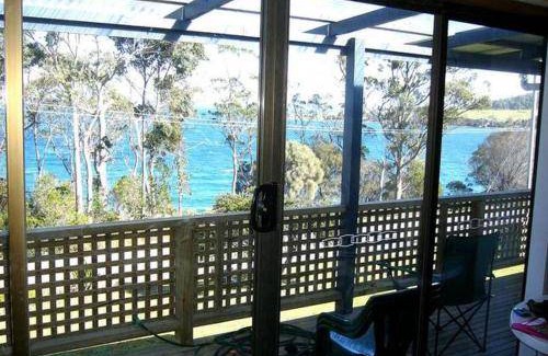 Murdunna House | 100 m² House ∙ 3 bedrooms ∙ 8 guests