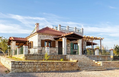 Pylos-Nestoras House | 100 m² House ∙ 3 bedrooms ∙ 6 guests