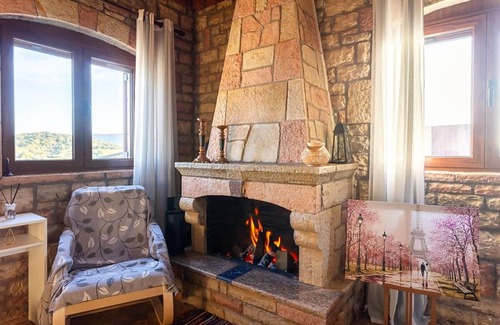 Pylos-Nestoras House | 100 m² House ∙ 3 bedrooms ∙ 6 guests