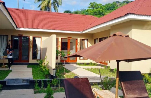 Senggigi Resort | 100 m² Resort ∙ 7 bedrooms ∙ 14 guests