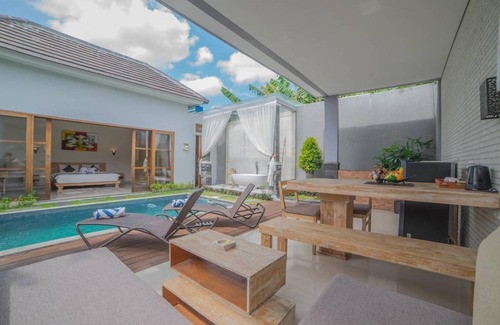 Tuban Villa | 100 m² Villa ∙ 1 bedroom ∙ 2 guests