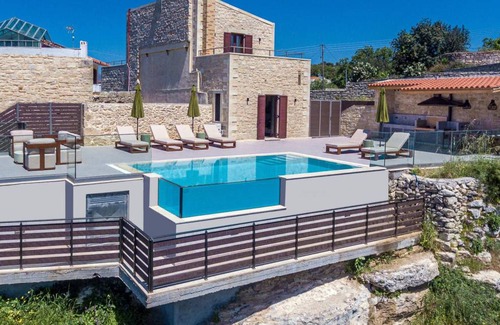 Margarites Villa | 100 m² Villa ∙ 2 bedrooms ∙ 5 guests