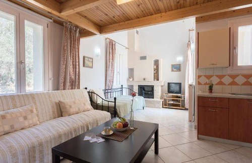 Paleopolis Apartment | 103 m² Apartment ∙ 3 bedrooms ∙ 6 guests