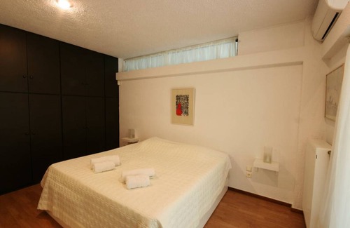 Rodopoli Apartment | 105 m² Apartment ∙ 2 bedrooms ∙ 4 guests