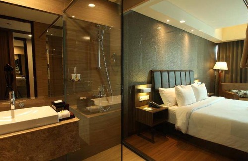 Colomadu Hotel | 108 m² Hotel ∙ 127 guests