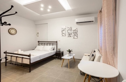 Filiatra Apartment | 110 m² Apartment ∙ 2 bedrooms ∙ 7 guests