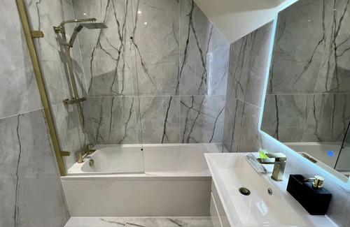 Glasgow House | 110 m² House ∙ 3 bedrooms ∙ 7 guests