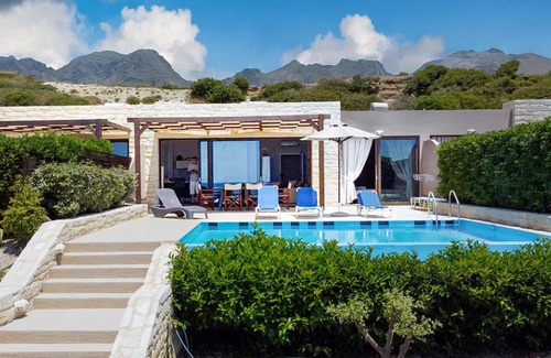 Frangokastellon House | 110 m² House ∙ 3 bedrooms ∙ 6 guests