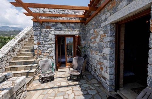 Agios Nikolaos House | 110 m² House ∙ 3 bedrooms ∙ 6 guests