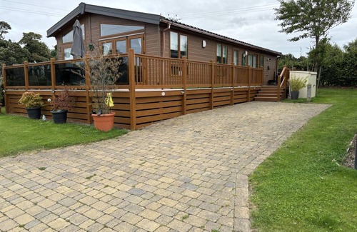 Port Seton Cabin | 110 m² Lodge ∙ 2 bedrooms ∙ 6 guests