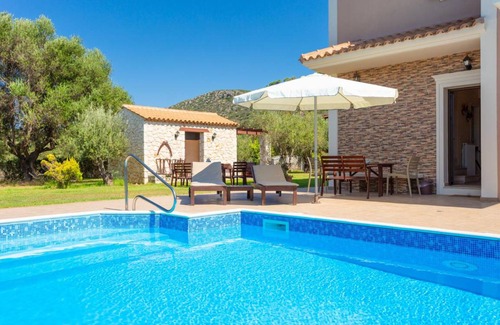 Sarlata Villa | 118 m² Villa ∙ 3 bedrooms ∙ 8 guests