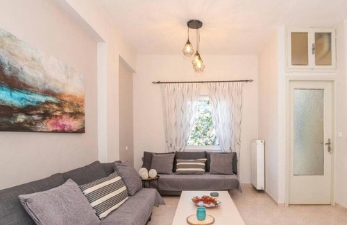 Margarites House | 120 m² House ∙ 2 bedrooms ∙ 6 guests