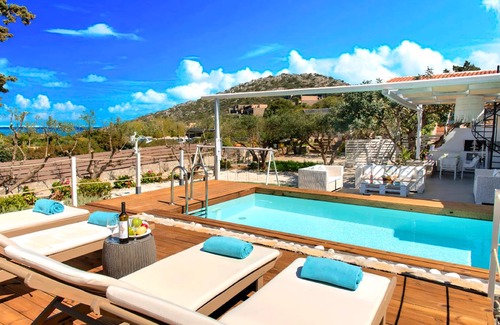 Vathi House | 120 m² House ∙ 2 bedrooms ∙ 7 guests