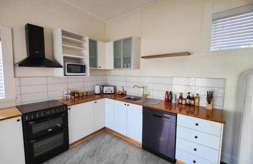 Invermay House | 120 m² House ∙ 3 bedrooms ∙ 6 guests