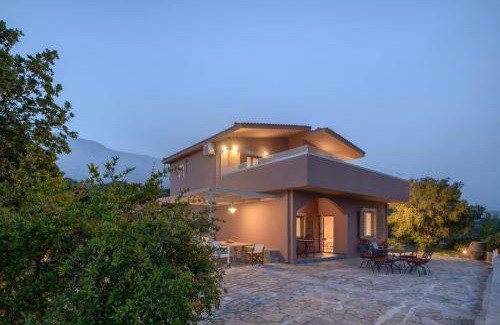 Vizari House | 120 m² House ∙ 3 bedrooms ∙ 7 guests