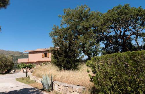 Vizari House | 120 m² House ∙ 3 bedrooms ∙ 7 guests