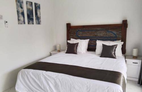 Senggigi Villa | 120 m² Villa ∙ 3 bedrooms ∙ 6 guests