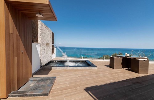 Neromilos Villa | 125 m² Villa ∙ 3 bedrooms ∙ 6 guests