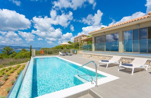 Lassi Villa | 125 m² Villa ∙ 3 bedrooms ∙ 6 guests