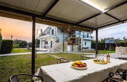 Messaia Apartment | 130 m² Apartment ∙ 3 bedrooms ∙ 6 guests
