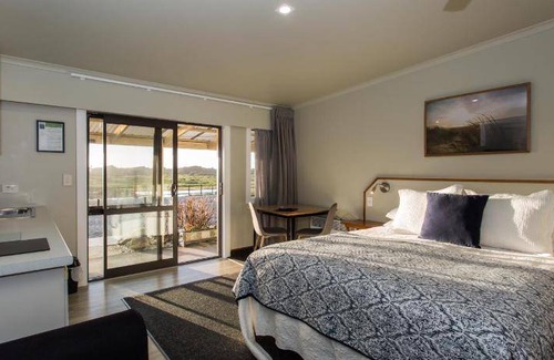 Haast Hotel | 130 m² Motel ∙ 2 bedrooms ∙ 6 guests