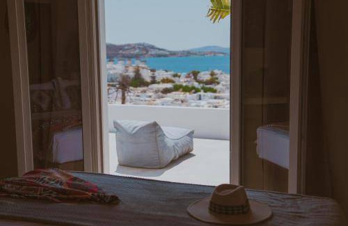 Mykonos Apartment | 130 m² Serviced apartment ∙ 3 bedrooms ∙ 8 guests