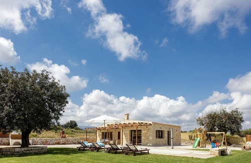 Melidoni House | 133 m² House ∙ 3 bedrooms ∙ 7 guests