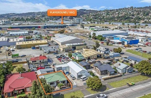 Invermay House | 135 m² House ∙ 2 bedrooms ∙ 9 guests