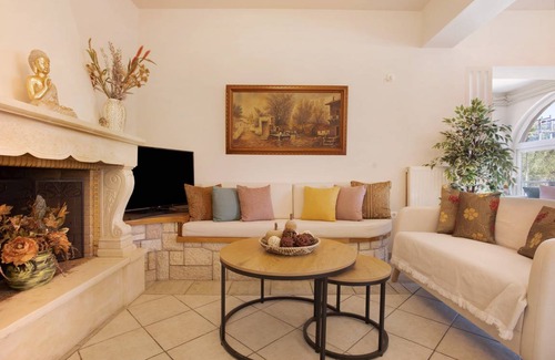 Alikanas Villa | 135 m² Villa ∙ 4 bedrooms ∙ 8 guests