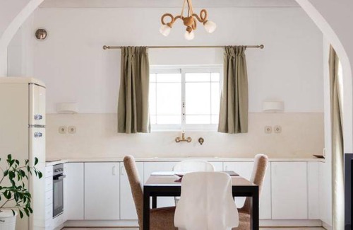 Vathy Apartment | 140 m² Apartment ∙ 3 bedrooms ∙ 6 guests