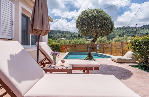 Alonia Villa | 140 m² Villa ∙ 2 bedrooms ∙ 5 guests