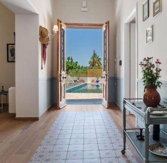 Makhairoi Villa | 140 m² Villa ∙ 3 bedrooms ∙ 8 guests