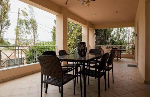 Kymi-Aliveri Villa | 140 m² Villa ∙ 3 bedrooms ∙ 6 guests