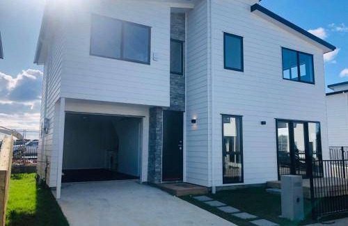 Manurewa Villa | 144 m² Villa ∙ 4 bedrooms ∙ 8 guests