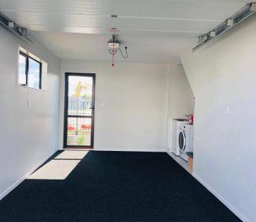 Manurewa Villa | 144 m² Villa ∙ 4 bedrooms ∙ 8 guests