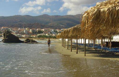 Andros Town House | 145 m² House ∙ 4 bedrooms ∙ 10 guests