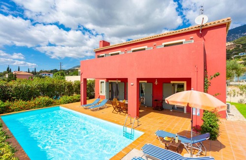 Mousata Villa | 145 m² Villa ∙ 3 bedrooms ∙ 8 guests