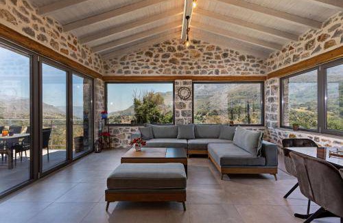 Mesonisia Villa | 145 m² Villa ∙ 4 bedrooms ∙ 8 guests