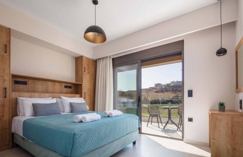 Panormos Villa | 146 m² Villa ∙ 3 bedrooms ∙ 8 guests