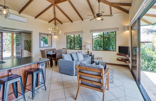 Dominicalito House | 147 m² House ∙ 2 bedrooms ∙ 6 guests