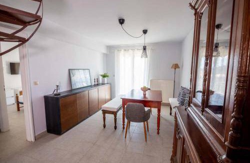 Lixouri Apartment | 150 m² Apartment ∙ 4 bedrooms ∙ 8 guests