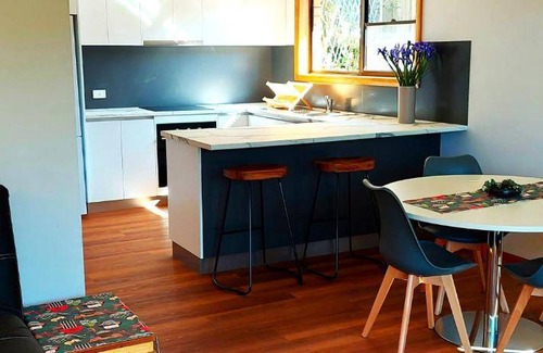 Devonport Apartment | 150 m² Apartment ∙ 2 bedrooms ∙ 4 guests