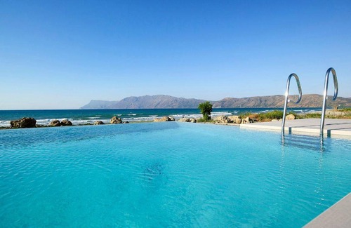 Korfalonas House | 150 m² House ∙ 2 bedrooms ∙ 5 guests