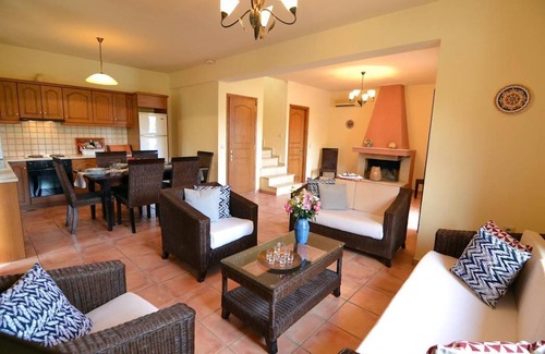 Pendamodi House | 150 m² House ∙ 3 bedrooms ∙ 6 guests