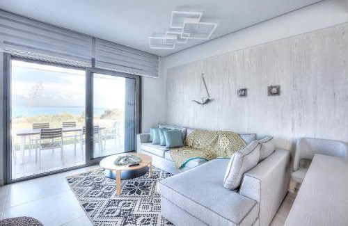 Haniotis Villa | 150 m² Villa ∙ 3 bedrooms ∙ 8 guests