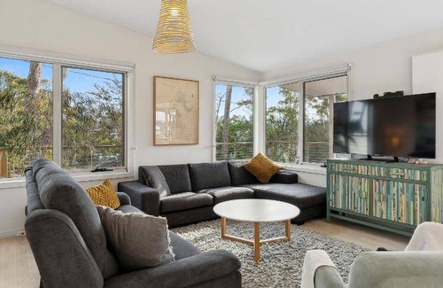 Dennes Point House | 1522 m² House ∙ 3 bedrooms ∙ 6 guests