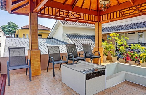 Bogor Hotel | 16 m² Hotel ∙ 2 guests