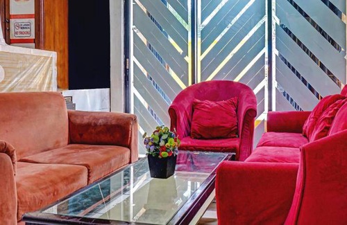 East Jakarta Hotel | 16 m² Hotel ∙ 2 guests
