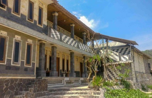 Wonosari Hotel | 16 m² Hotel ∙ 3 guests